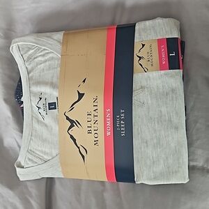 Womens Blue Mountain 2 Peice Sleep Set
